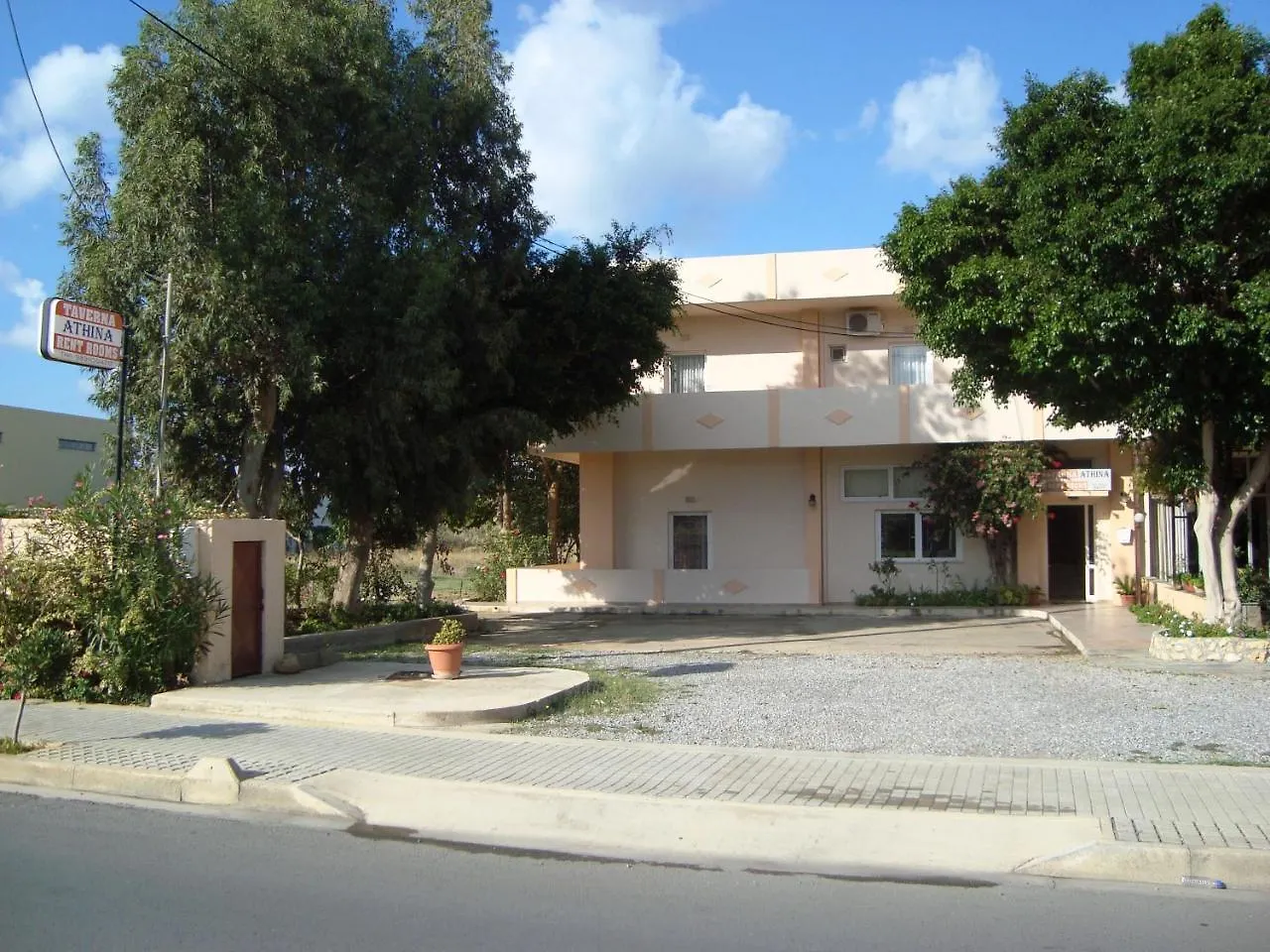 ** Pensjonat Hotel Athina Retimno Grecja