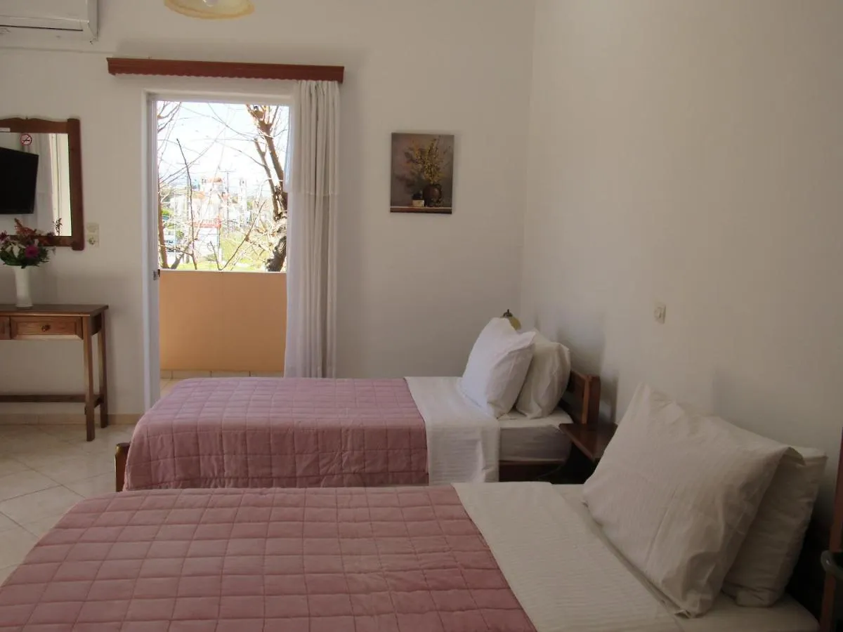 Athina Hotel Rethymno  2*, Rethymno (Crete)